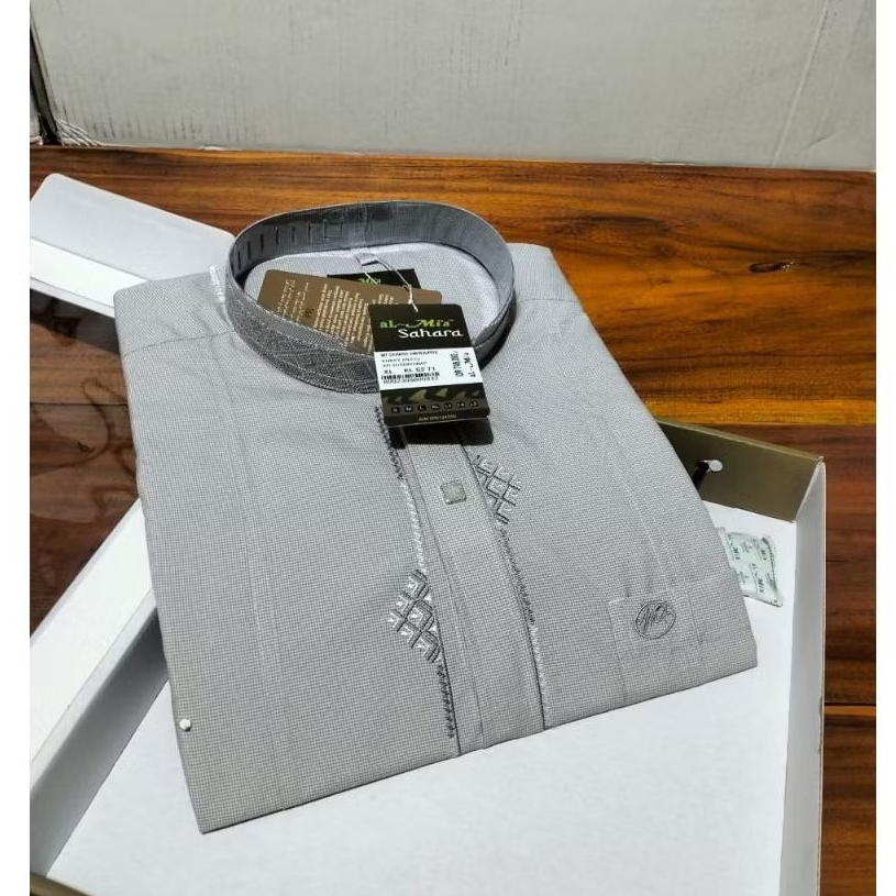 Koko Al mia mt Sahara lengan pendek