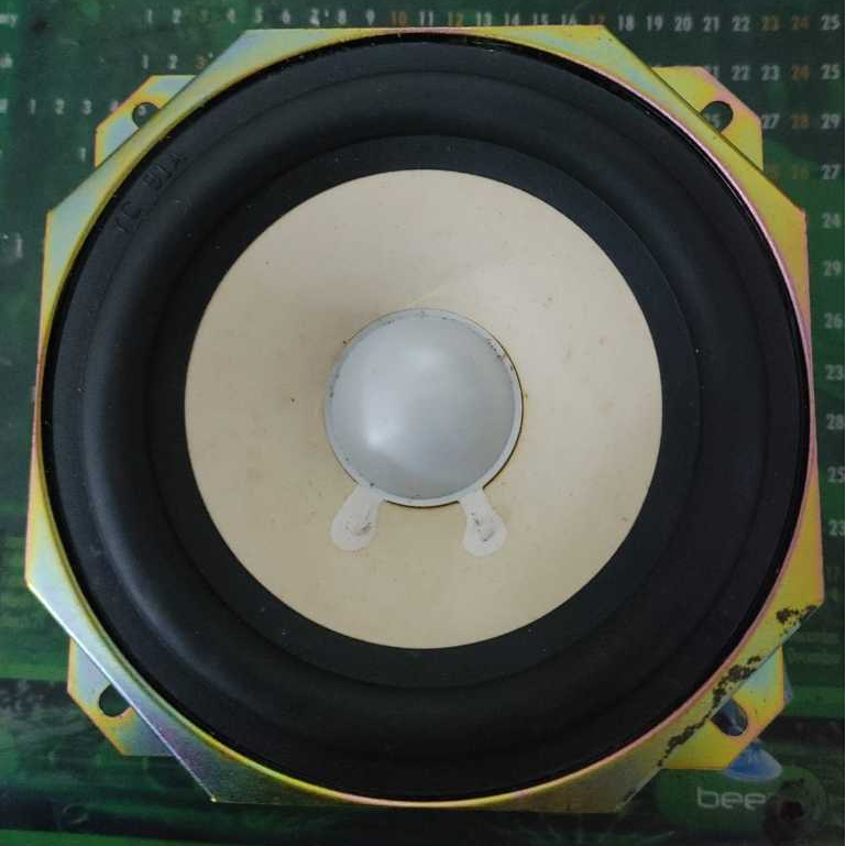 Speaker 4" Inch 4 Ohm Bass Mid Low Putih HiFi Magnet Besar Voice Coil 1 Inch AIWA Original JAPAN