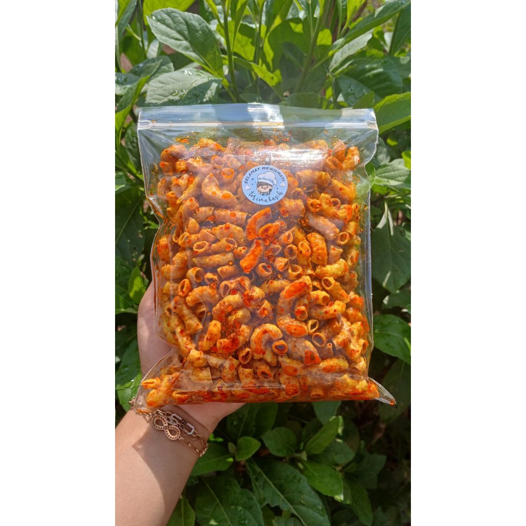 

makaroni kriuk pedas daun jeruk 250gr