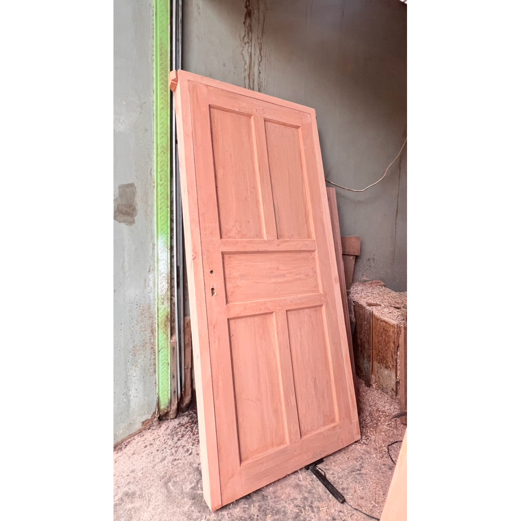 Daun Pintu + Kusen Kayu Solid Meranti Lokal - Finishing Halus, Cocok untuk Rumah & Kantor