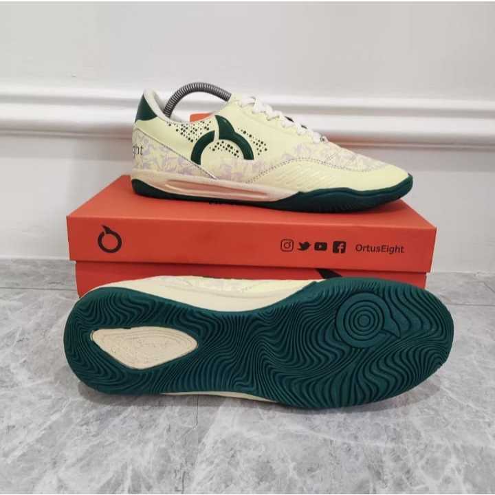 Sepatu Futsal Ortuseight Crusher Jogosala