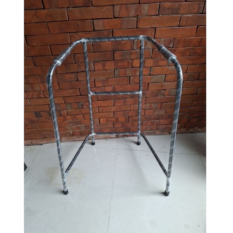 Walker Alat Bantu Jalan Lansia / Walker Tongkat Bantu Jalan Stroke