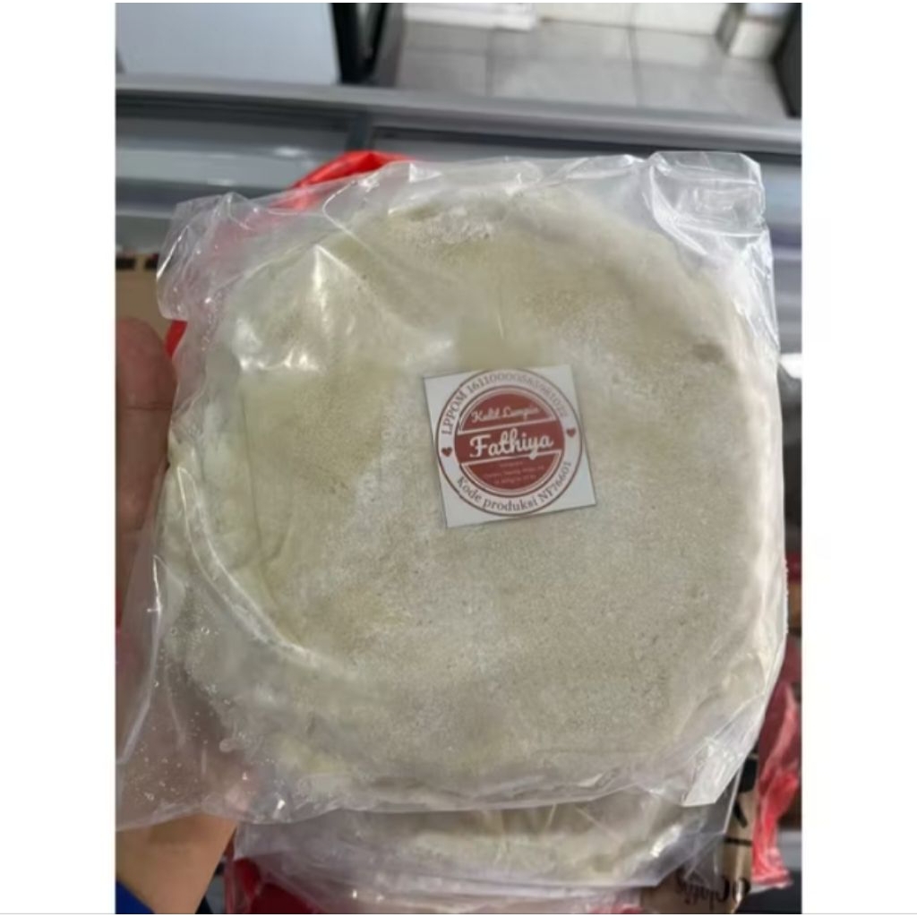 

kulit lumpia fathiya/ayu 15 cm isi 40 lembar