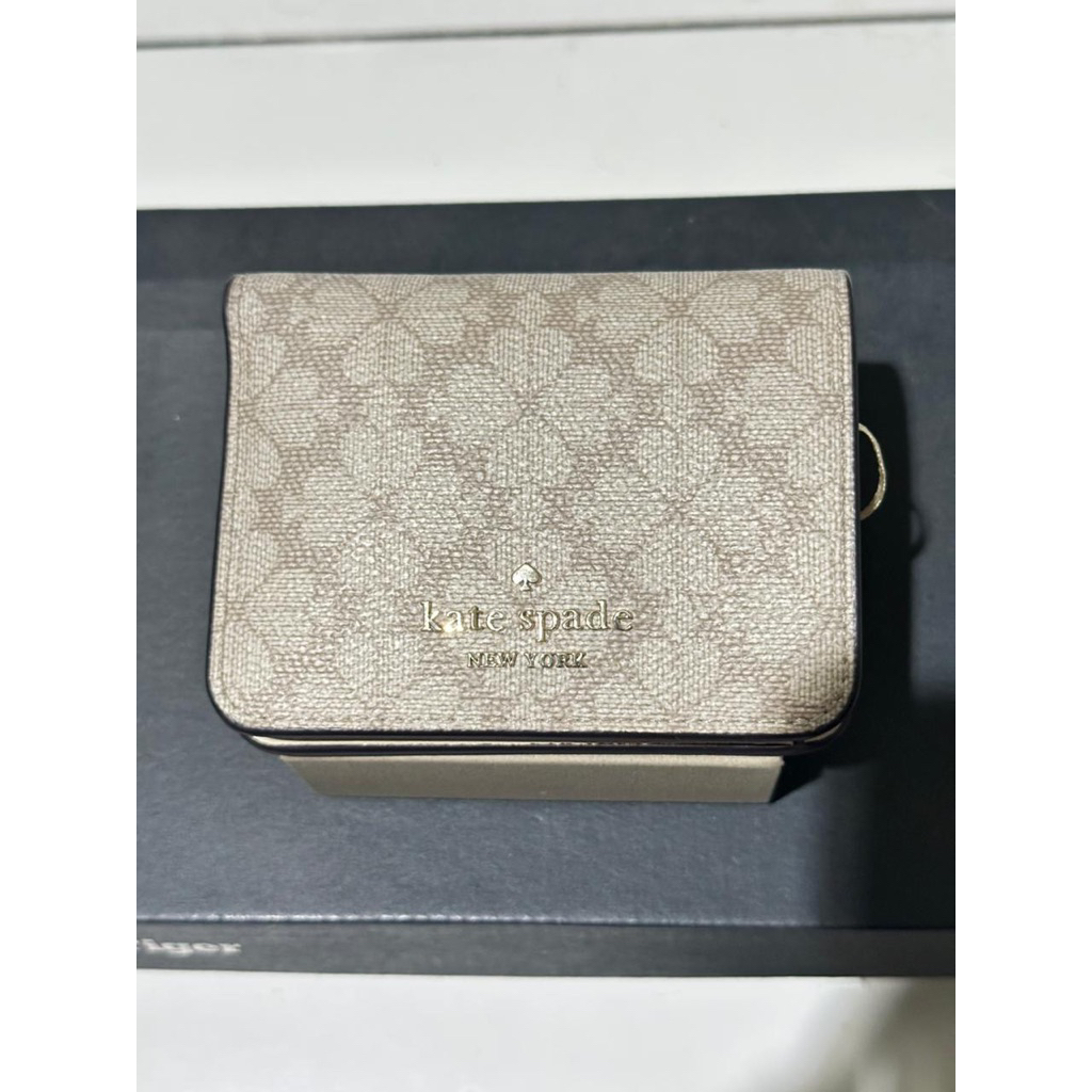 Dompet Kate Spade Flower Beige Original Very Good Condition