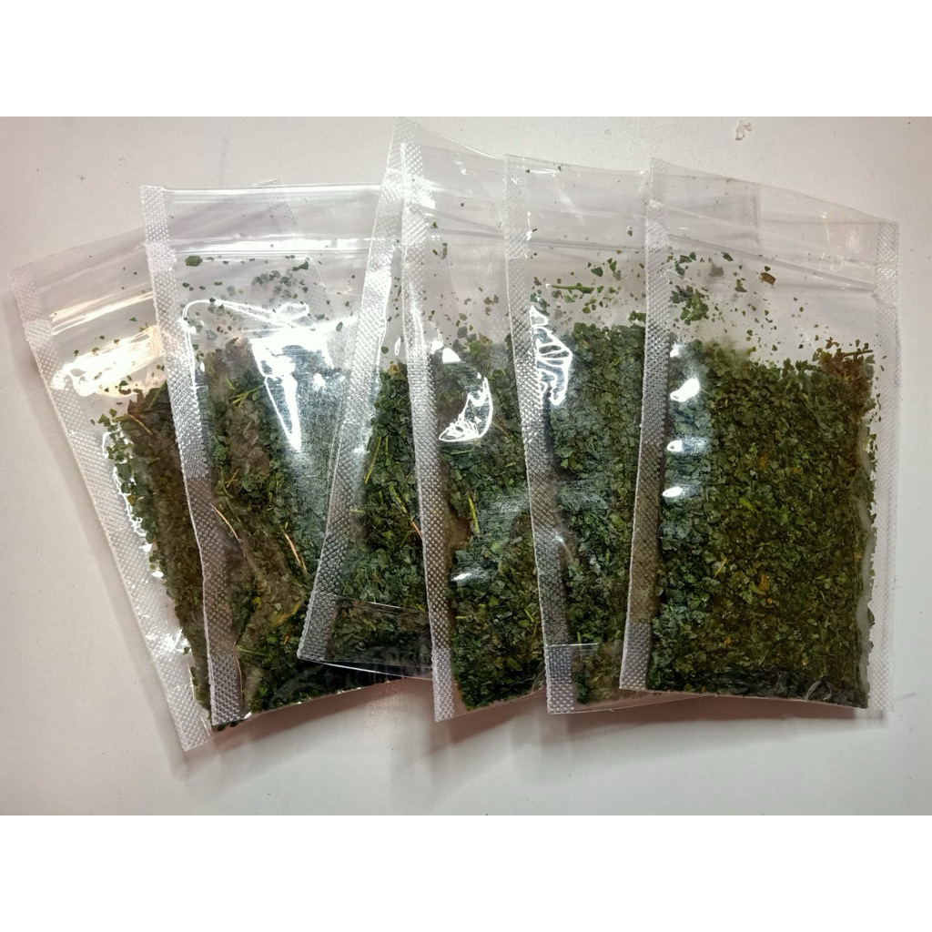 

Daun jeruk kering bubuk kemasan pouch