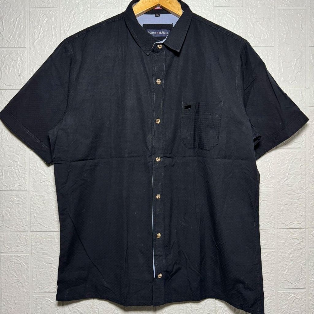 KEMEJA TOMMY PENDEK ORIGINAL