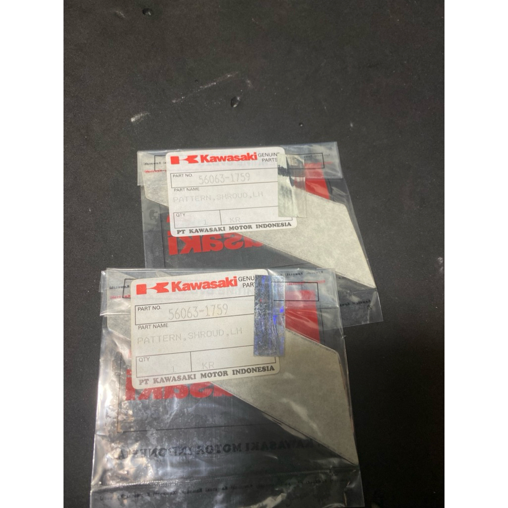 STIKER SAYAP KIRI KAWASAKI NINJA KIS BIRU 56063-1759