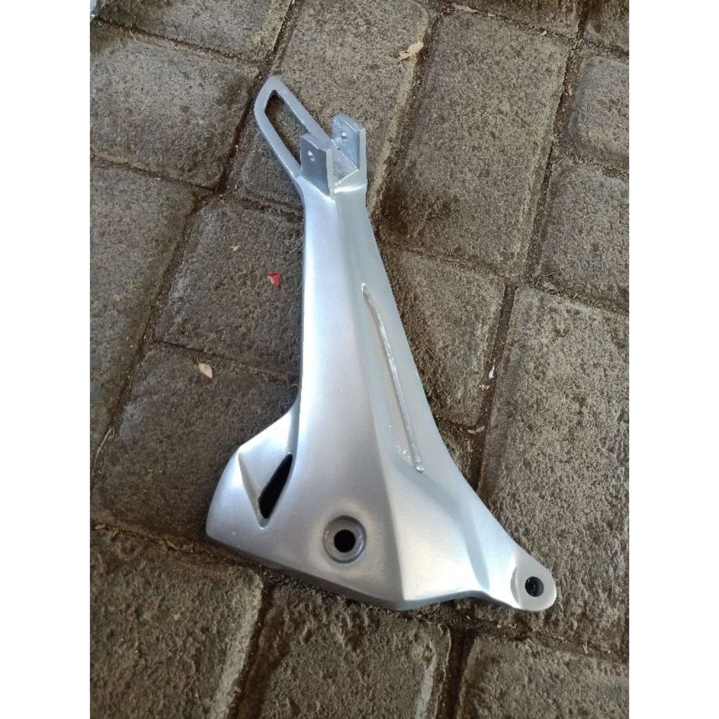 DUDUKAN FOOTSTEP POSTEP BOSTEP SUPRA X 125 LAMA OLD KIRI SAJA