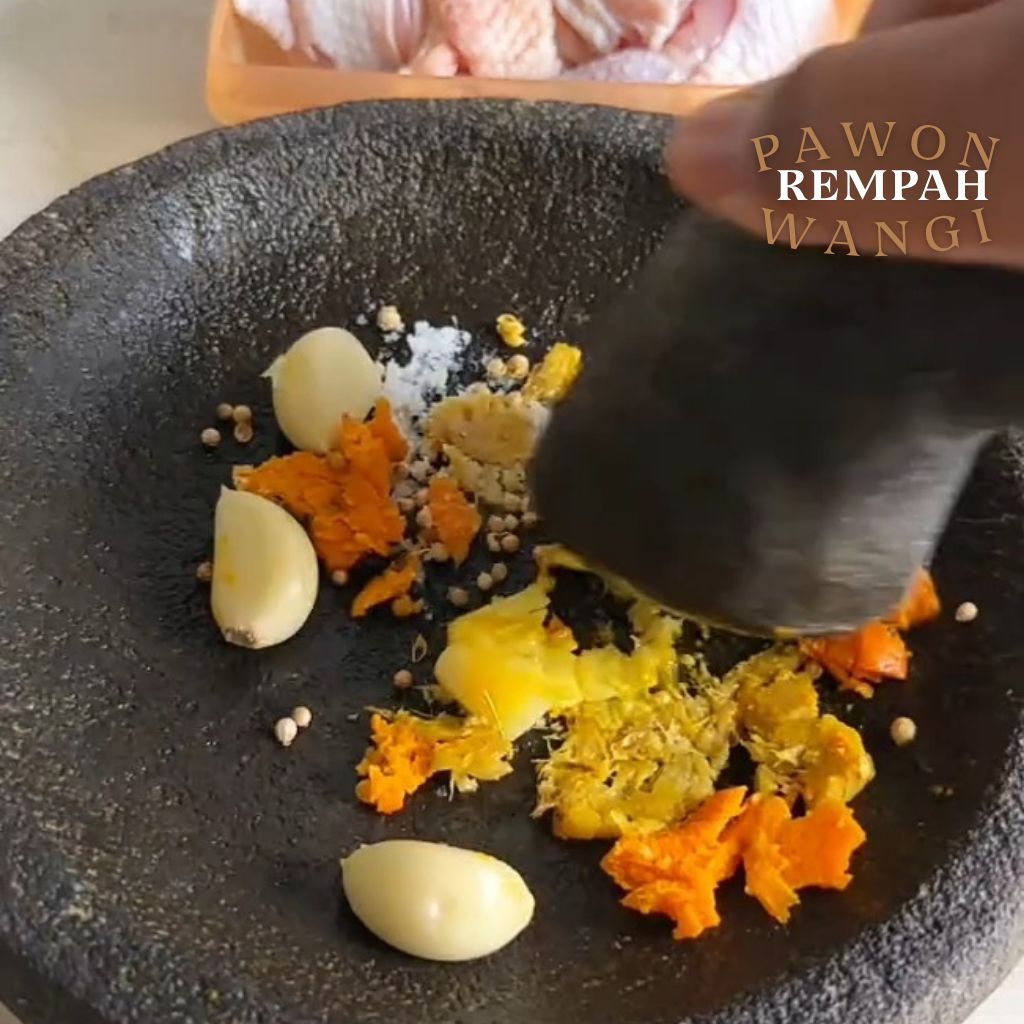 

Ayam Rempah Wangi Ungkep Kuning Potong 8