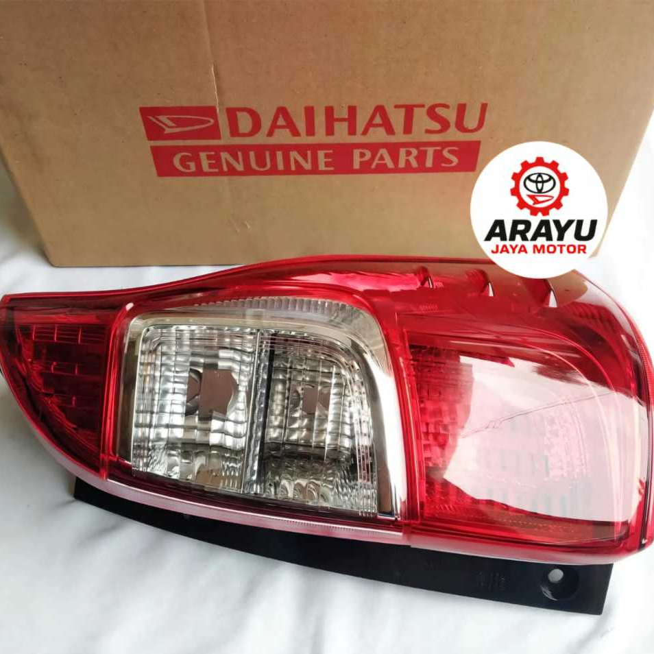 STOPLAMP KANAN KIRI LAMPU BELAKANG GRAND NEW AVANZA XENIA 2016 2017 2018 ORI - 81551-BZ240-001 / 815