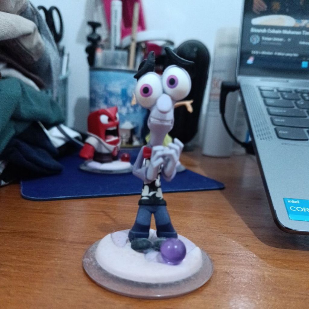 Disney Pixar Infinity Inside Out Figure "Fear"