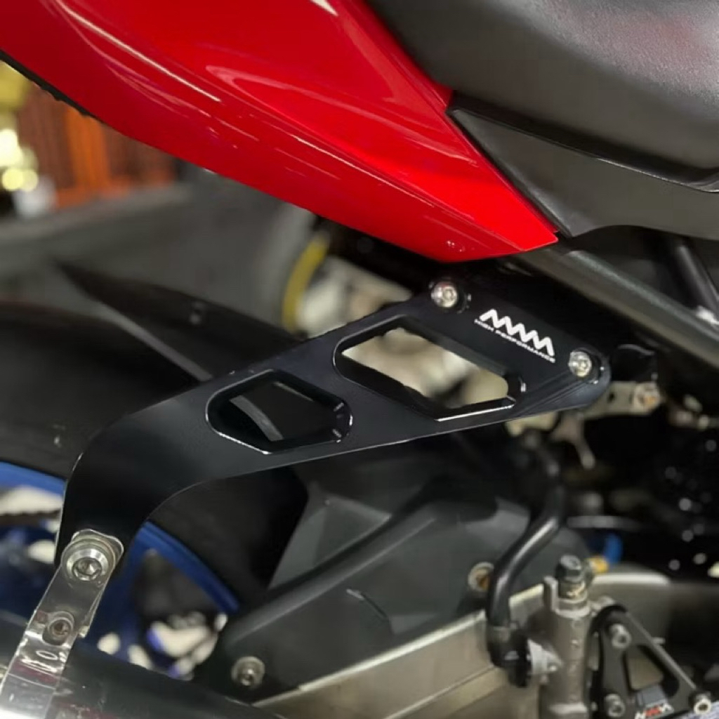 NWN GANTUNGAN KNALPOT/HANGER KNALPOT CBR250RR / CBR250RR