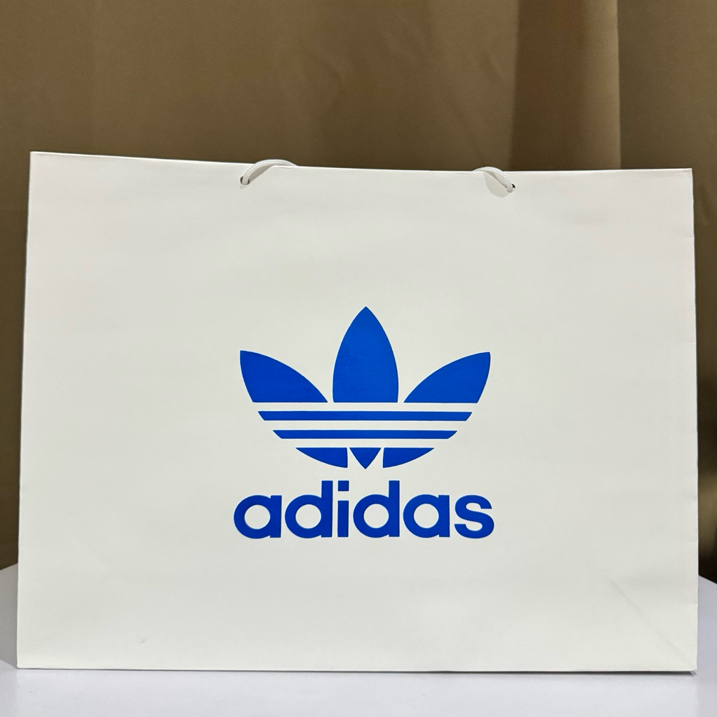 

PaperBag Adidas Putih Biru Large Paper bag Pembungkus Kado
