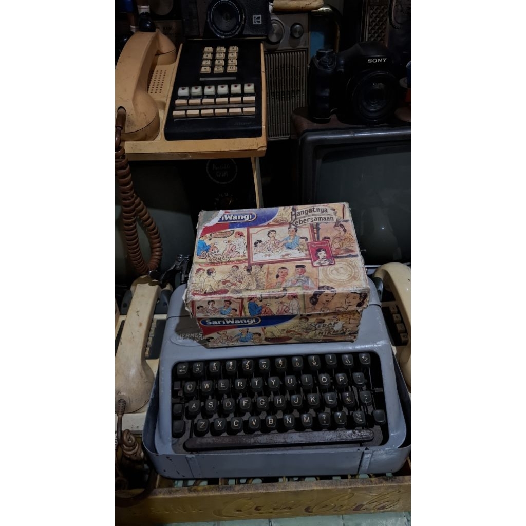 

Iklan sariwangi 65rb display vintage jadul kuno lawas antik