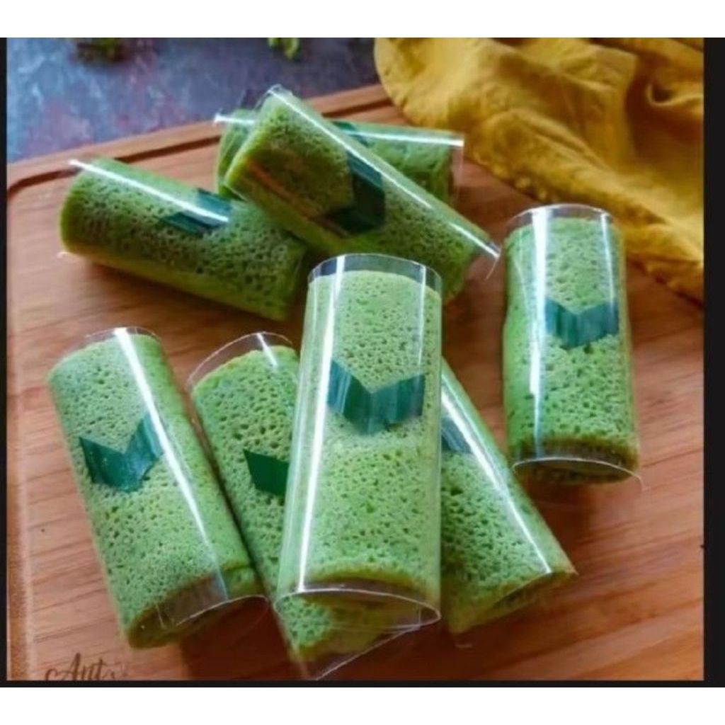 

Dadar Gulung Isi Kelapa Gula merah