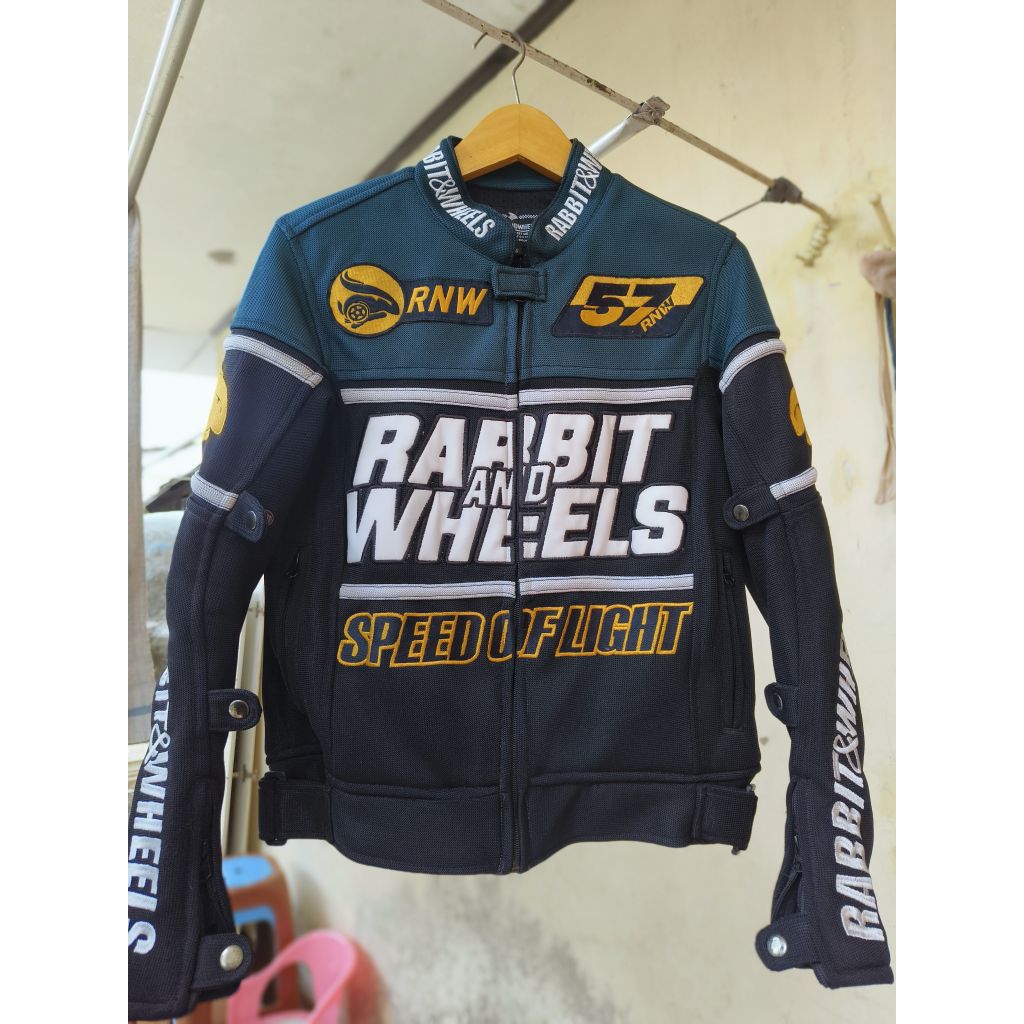 Jacket Rabbit and Wheels Green Hornet