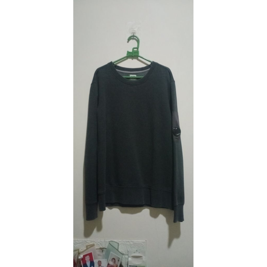 Crewneck CP Company arm lens