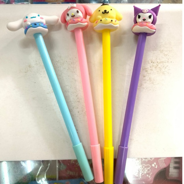 

Pulpen Pena Gel tinta minyak gambar Kuromii, Stella Lou, Labubu, Crybaby, Capybara, Lego, Astronut Gunting, spinner kuromi , unicorn pony / Pulpen pena tinta gel untuk kebutuhan menulis sekolah anak dan kebutuhan alat tulis kantor