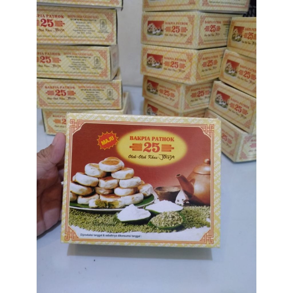 

Bakpia 25 Original kacang hijau