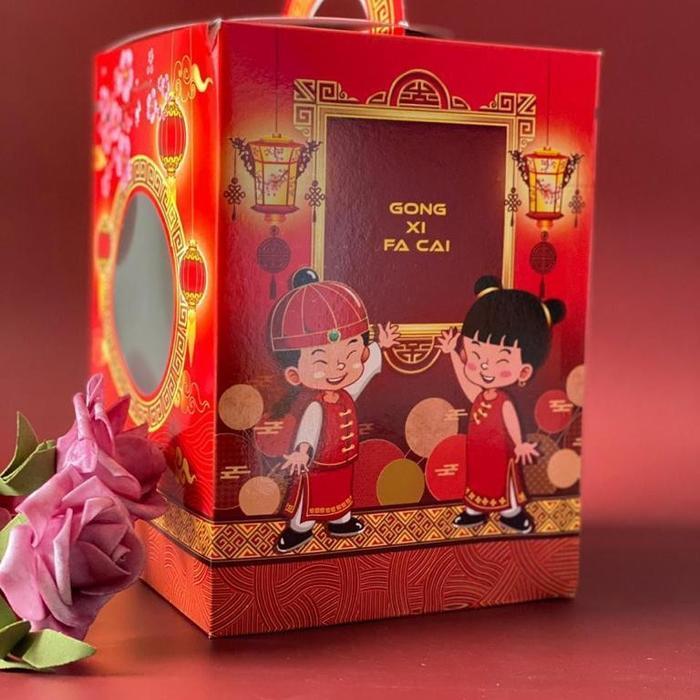 Box ImlekDus Kue Kering Hampers Sincia isi 3 Toples 500gr 15x15x21 cm