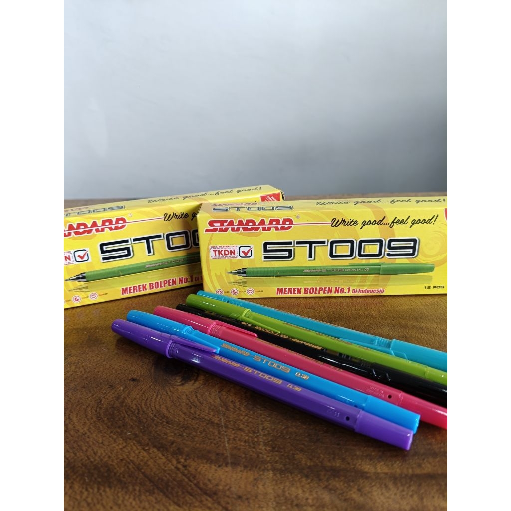 

PENA STANDARD ST009 – WARNA CERAH, TULISAN BERKUALITAS, HARGA TERJANGKAU