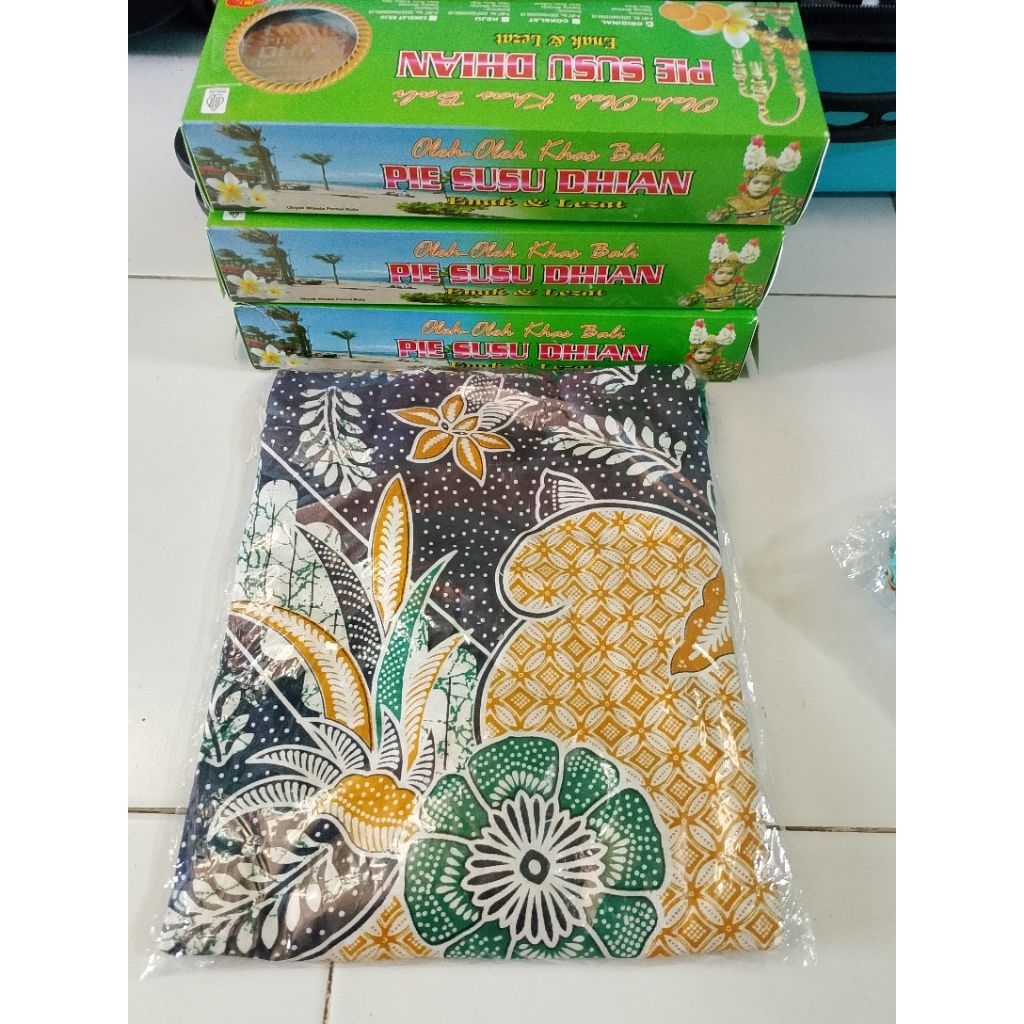 

Paket Pie susu + Daster / Kaos