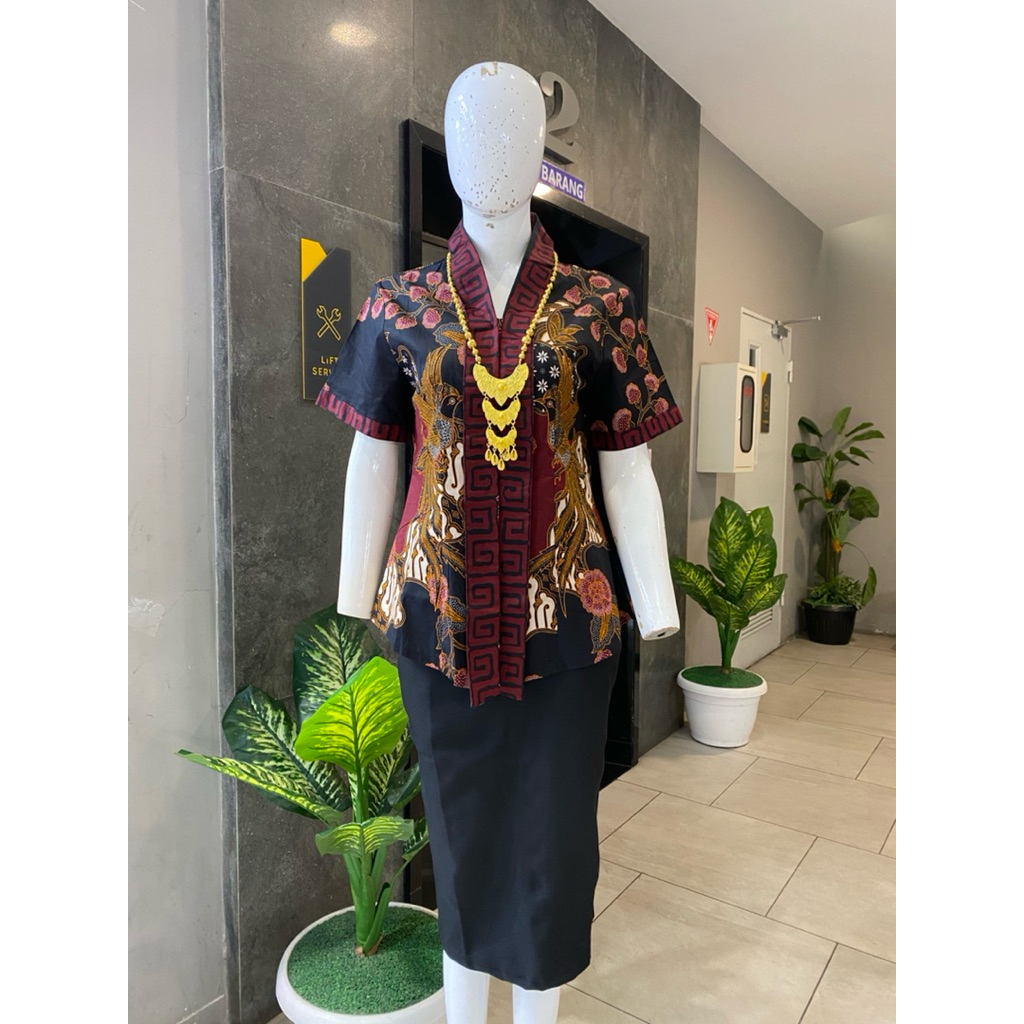 Batik Kebaya Kutu Baru