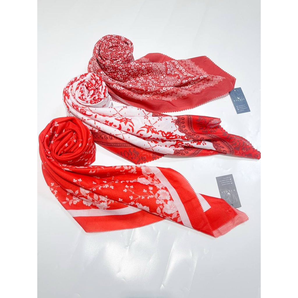BALQIS - HIJAB SEGI EMPAT MOTIF MERAH PUTIH