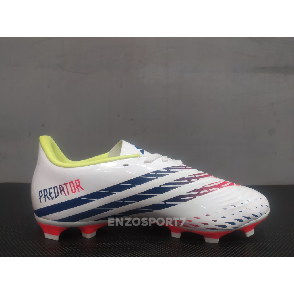 Adidas Predator Edge .4