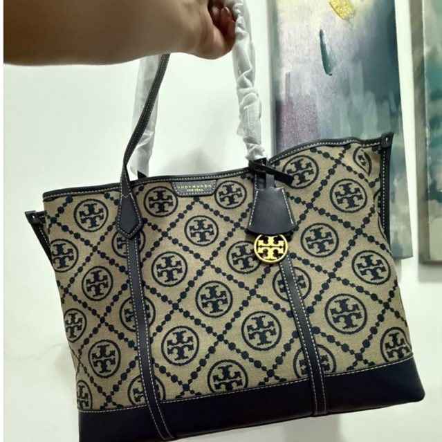 [READY STOCK] TORI BURCH TOTE BAG NAVY CANVAS OS