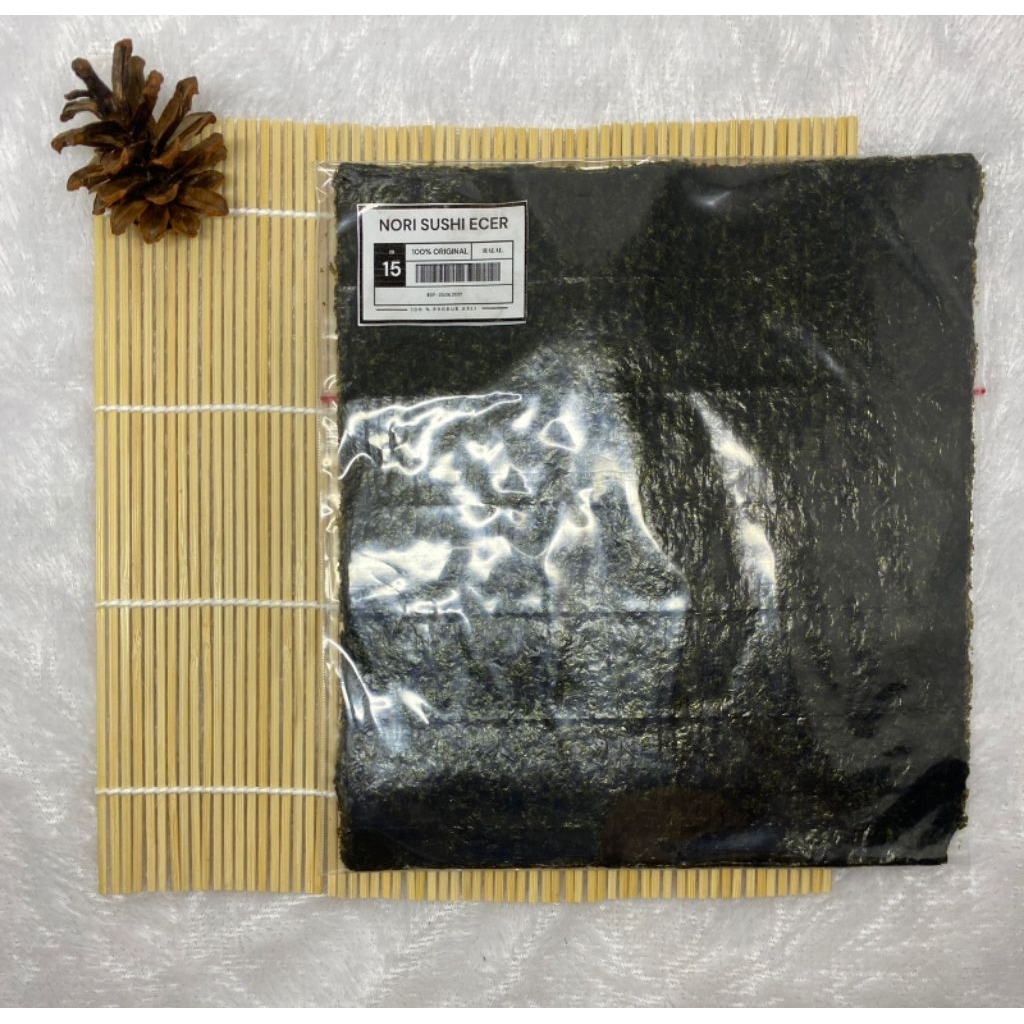 

NORI SUSHI ECER DAN BAMBU PENGGULUNG / NORI SUSHI RUMPUT LAUT