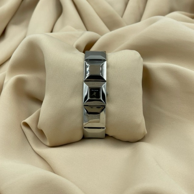 Jam Tangan Guy Laroche Wanita GL18528