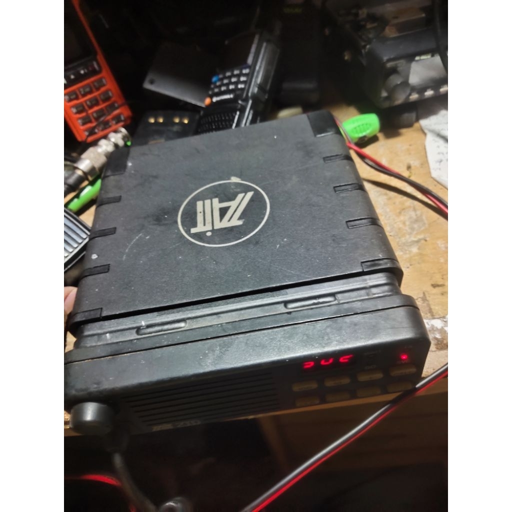 RADIO TAXI TAIT2000 UHF RADIO BEKAS RADIO TAXI TAIT-2000