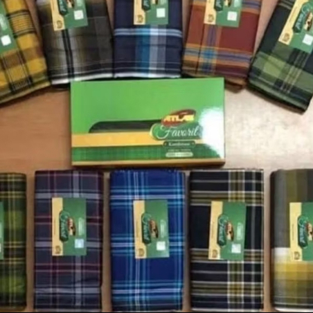Grosir sarung atlas Favorit 520 ukuran dewasa,salur dan kotak bahan katun premium.