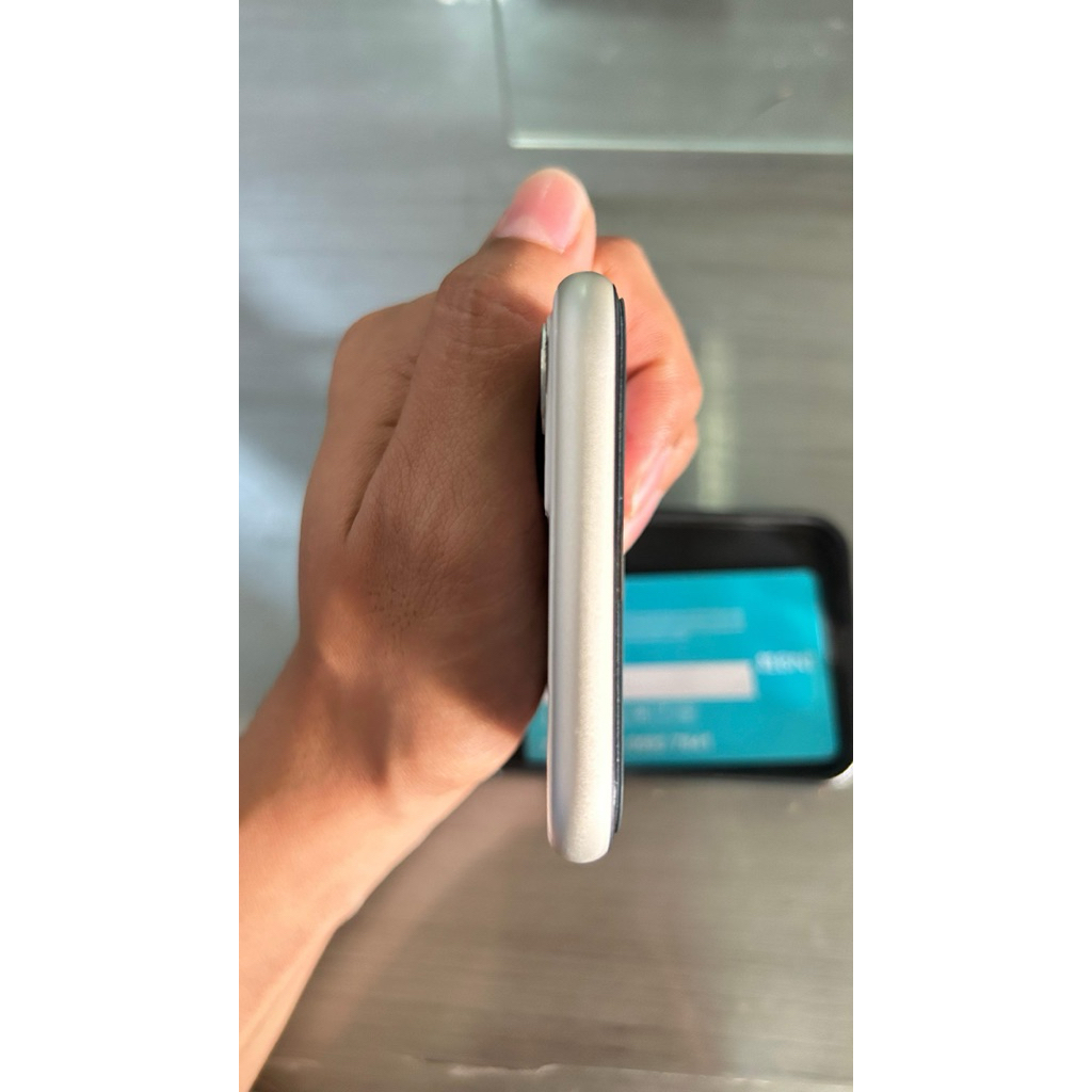 iphone 64gb ibox