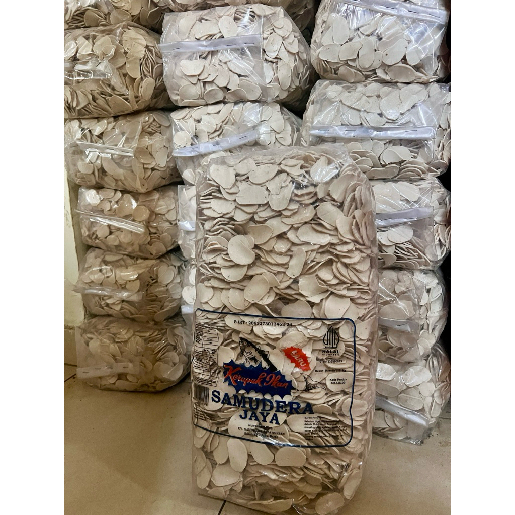 

Kerupuk Samudra Jaya Nomor 1 Kemasan 1 Bal/Kerupuk Ikan Samudra/Kerupuk Mentah