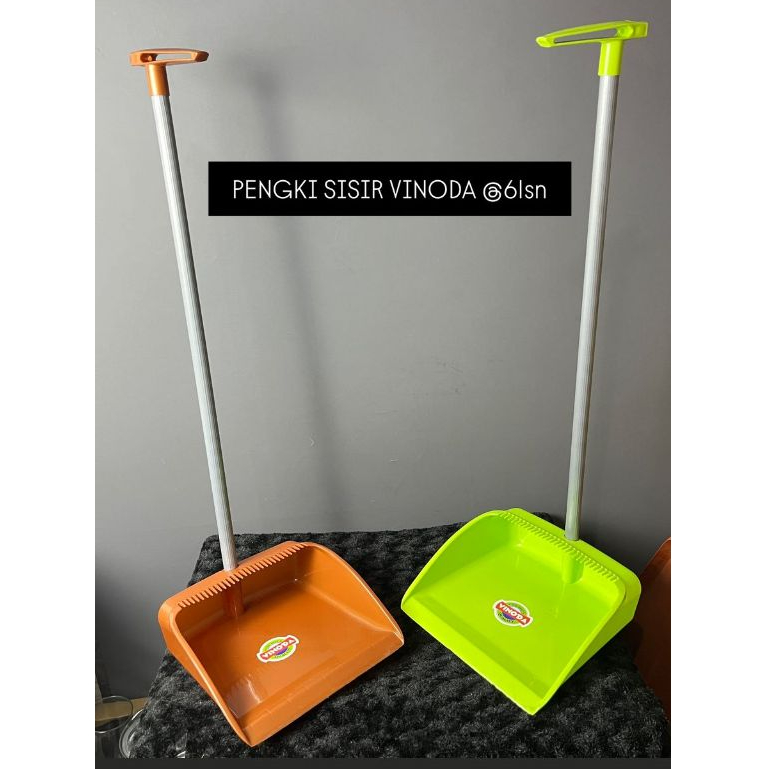 SEKOP SAMPAH / PENGKI SAMPAH / SEKOP SAMPAH / SEROK SAMPAH / SEROKAN / SEKOP SAPU