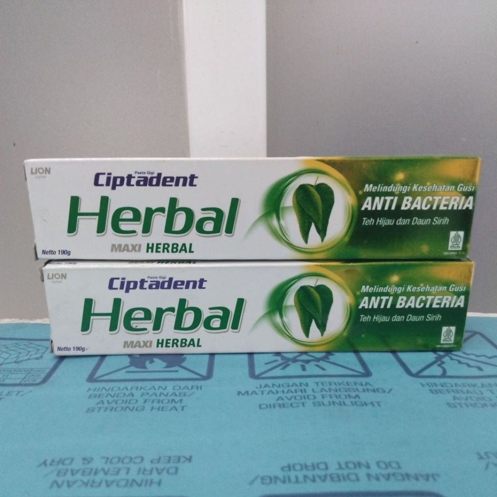 Ciptadent Herbal Maxi Herbal 190gr / Ciptadent Pasta Gigi Herbal 190gr