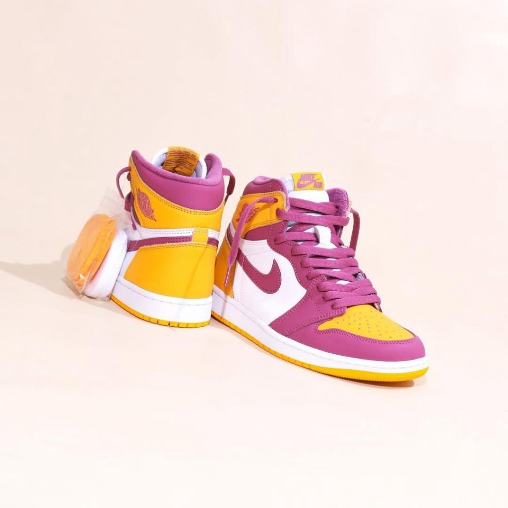 Nike Air Jordan 1 Retro High OG "Brotherhood" Bnib