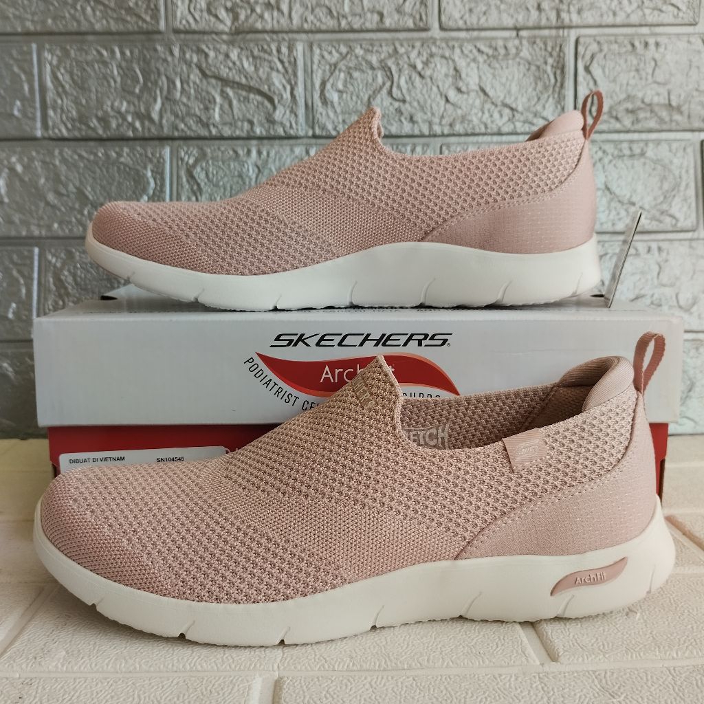 Sepatu Skechers Arch Fit Refine Iris Cewek Sale / ukuran 38