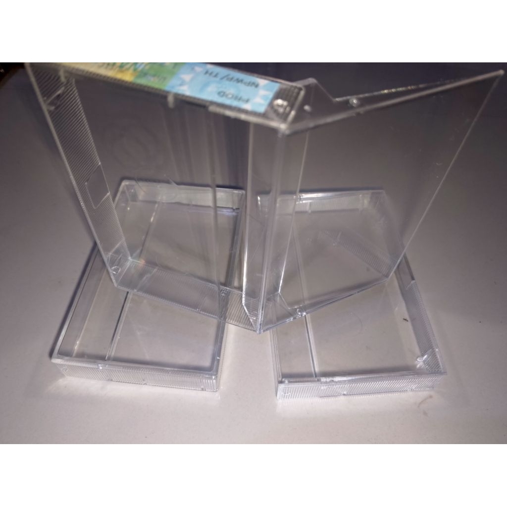 kotak mika kaset tanpa kaki