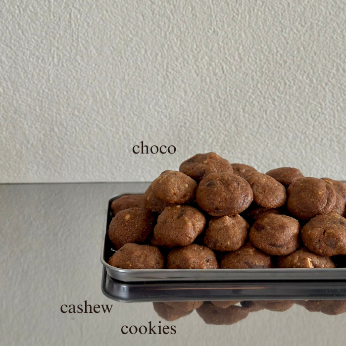 

Havenly Bites Choco Cashew Kue Cokelat Kacang Mede