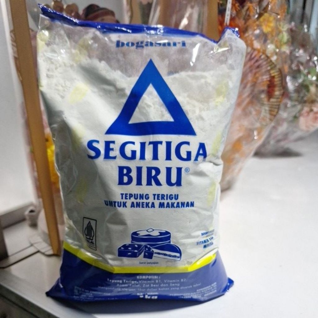 

Segitiga biru 1kg