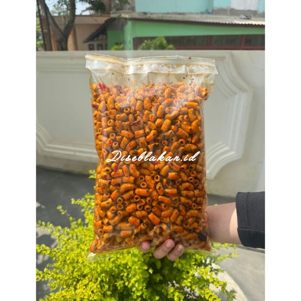 

Makaroni bantat makaroni hitam makaroni tasikmalaya cikruh pedas daun jeruk