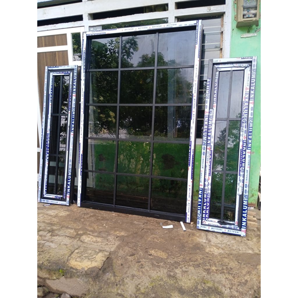 Kusen Alumunium kaca Mati jendela