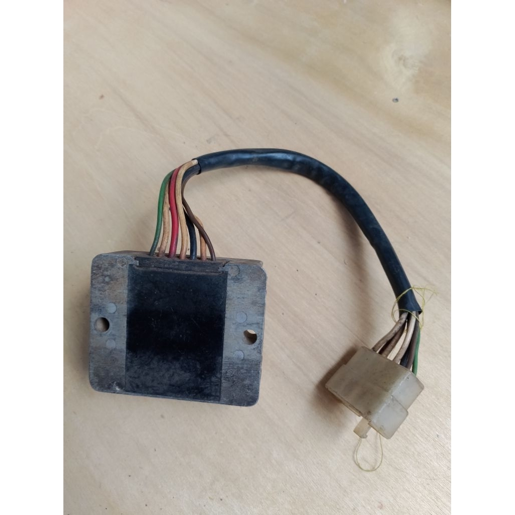 regulator Yamaha xs650