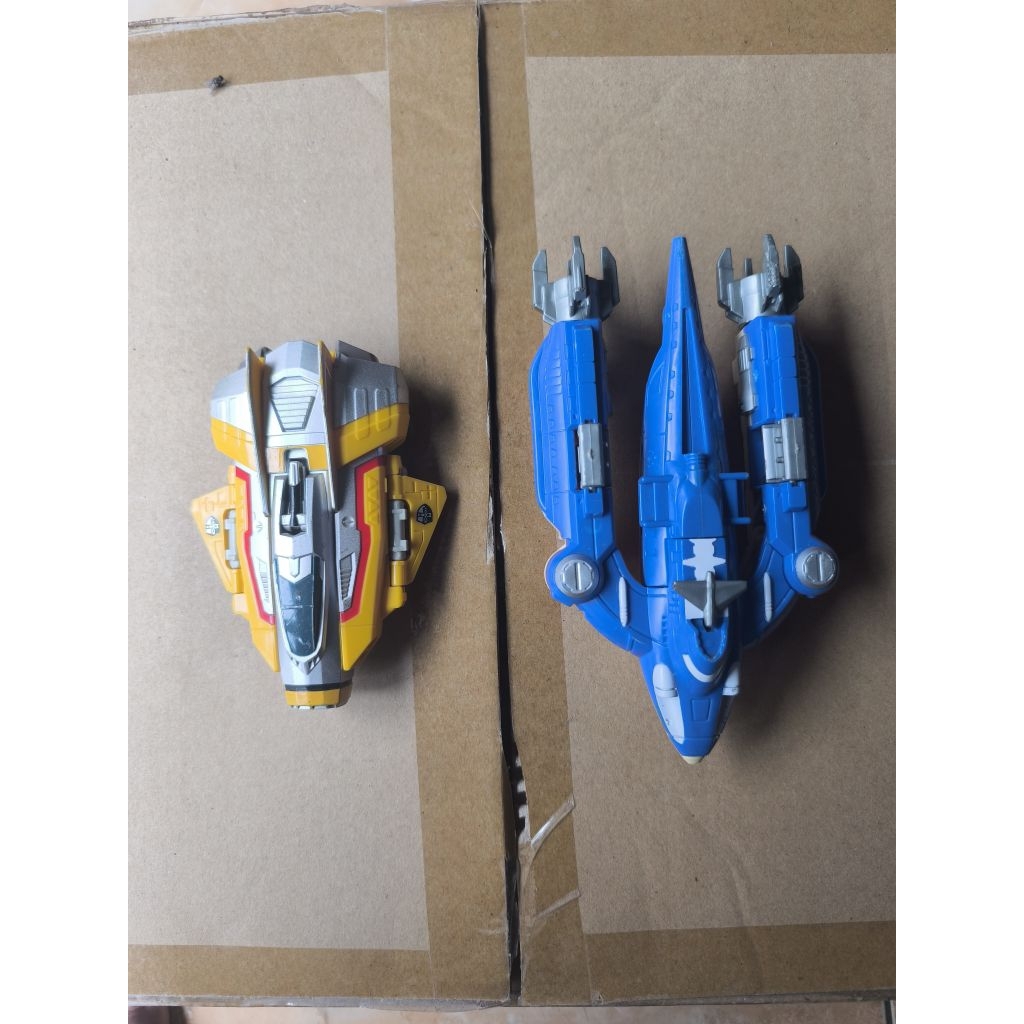 PESAWAT ULTRAMAN MAX DASH BIRD 3 BANDAI & GUTS MARINE