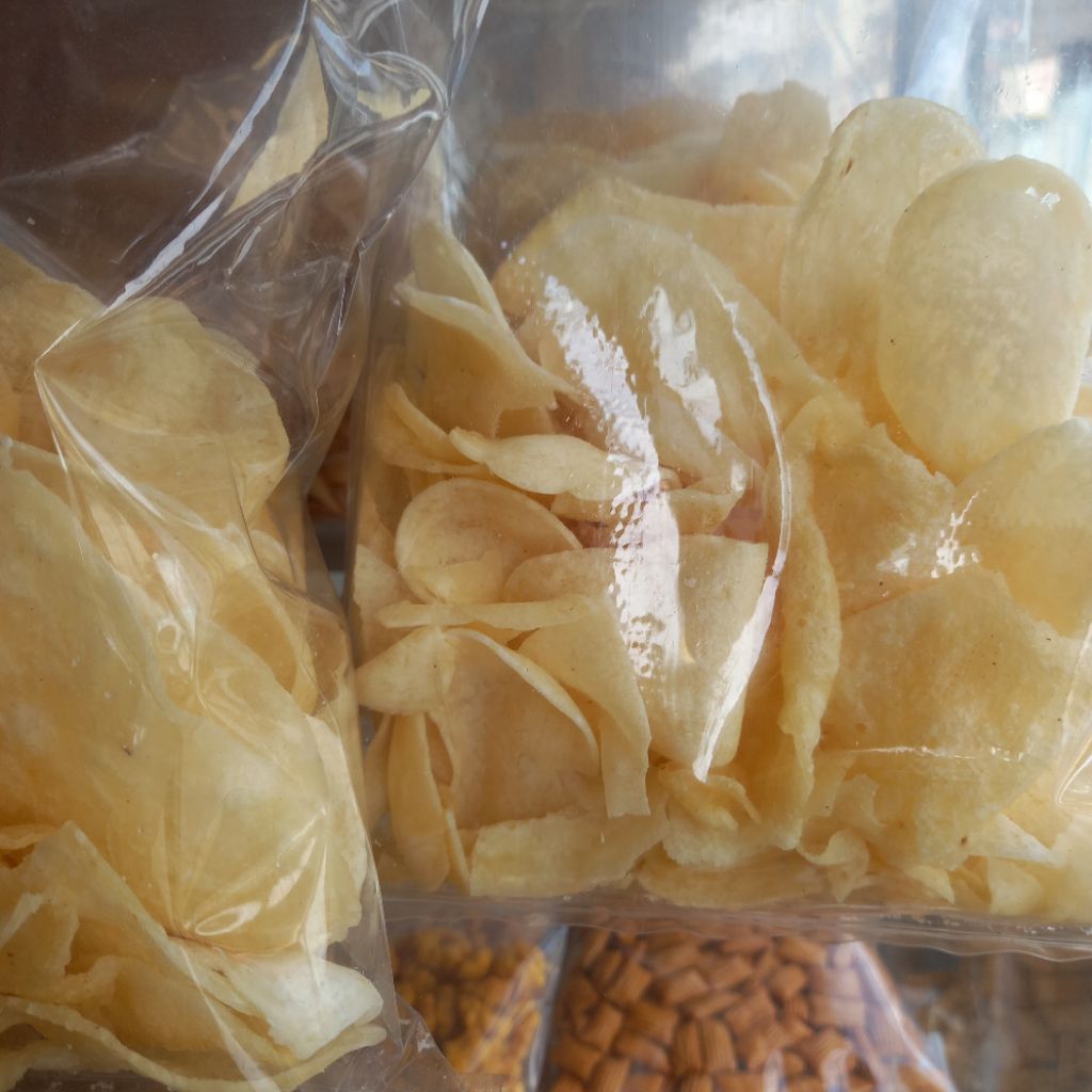 

KERIPIK GETUK SINGKONG GURIH 150GRAM CEMILAN KILOAN