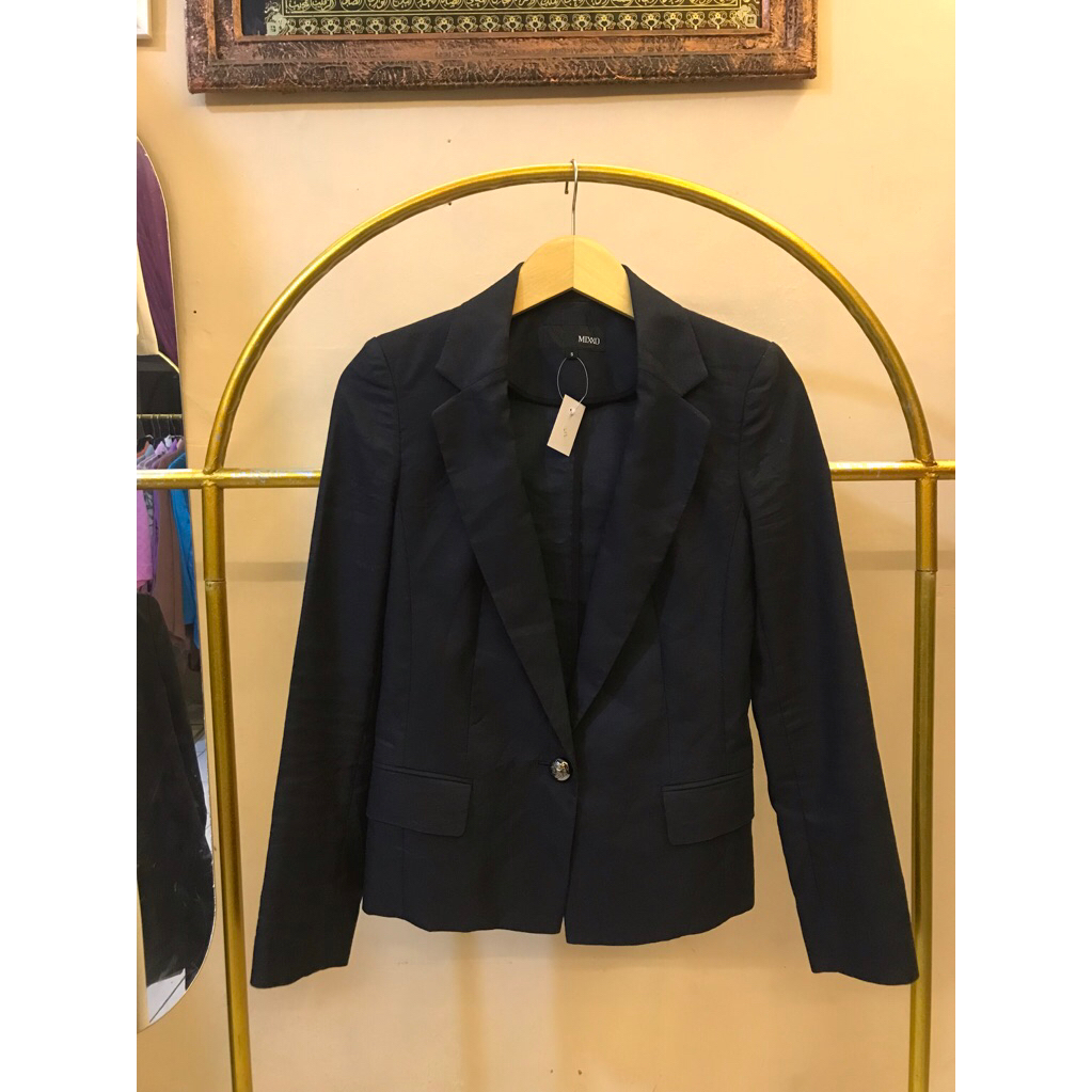 blazer hitam crop