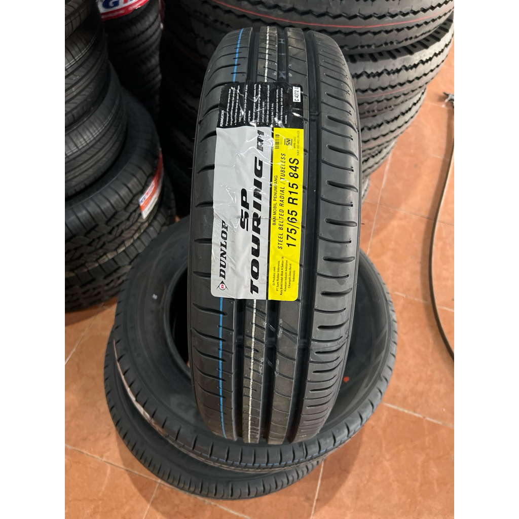 Ban Mobil Dunlop 175 65 R15 15 SP Touring R1